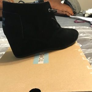 Women’s Tom ankle boots
